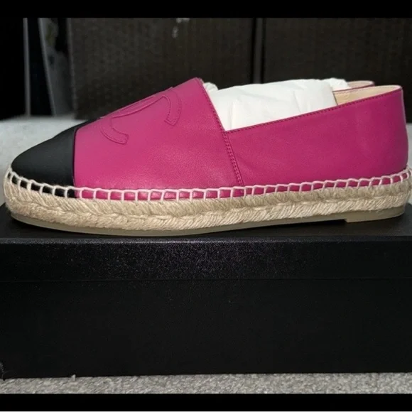 CHANEL Pink and Black Leather Espadrilles - Picture 2 of 2